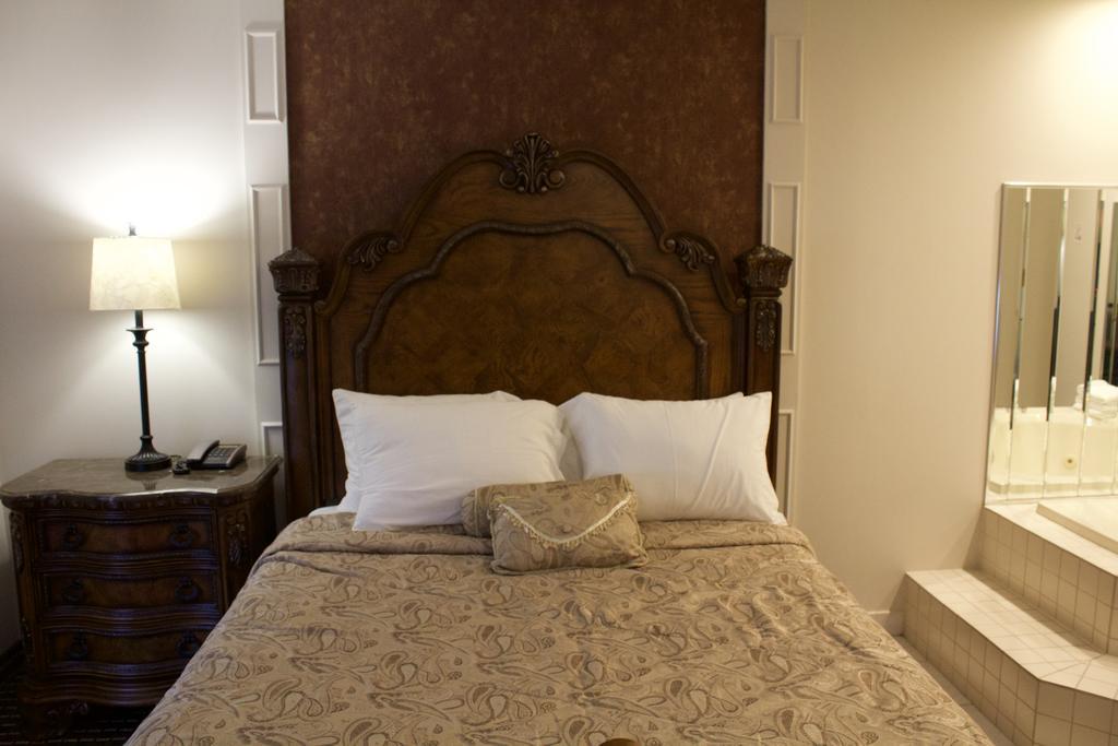 Grewals Inn And Suites Ниагара-Фолс Экстерьер фото
